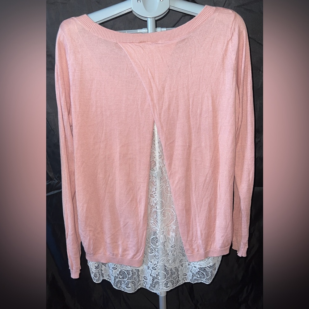 Torrid- Pink Lace Hem Women's Top - Picture 3 of 6